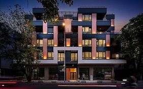Roosevelt Apartment
